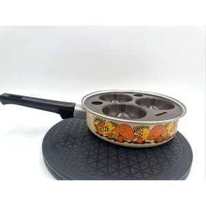 Merry Mushroom Pan/Egg Poacher Vintage 70’s MCM Enamelware No Lid